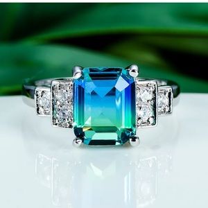 GORGEOUS!! 925 stamped ring